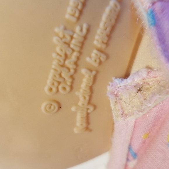 #10 - 90's Xavier Robert's signed Cabbage Patch Kid Doll.  Clothes are not orig. - Picture 4 of 6